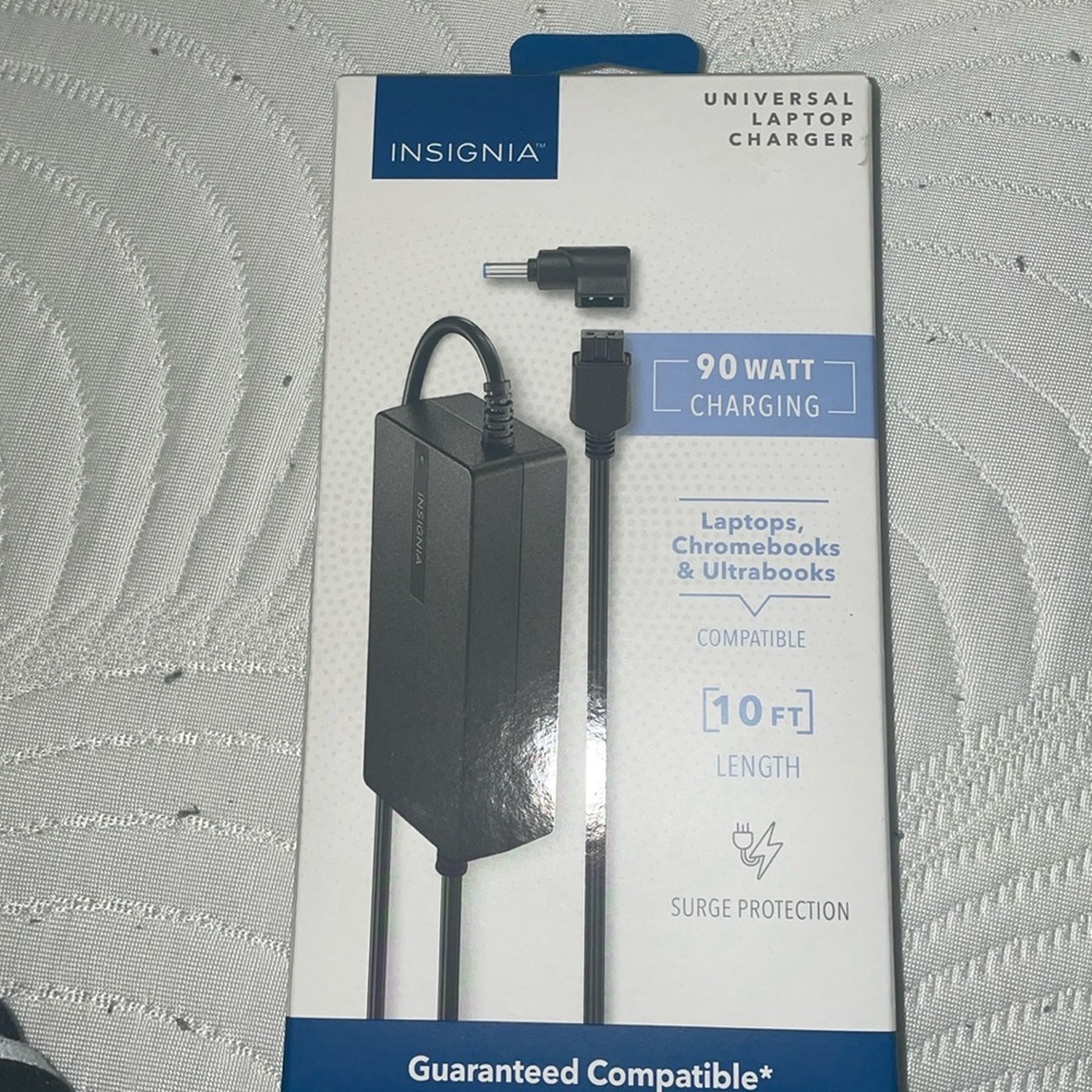 Insignia universal laptop charger